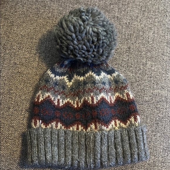 Barbour Fair Isle Beanie Pom Pom Hat - Picture 2 of 3